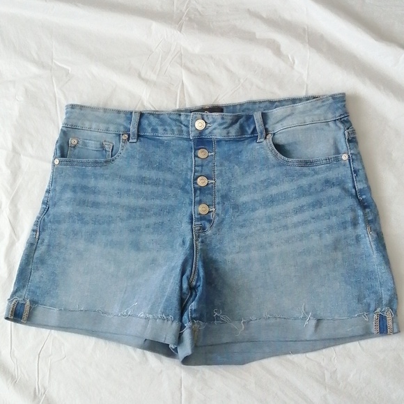 Jordache Jeans Shorts - Picture 1 of 5